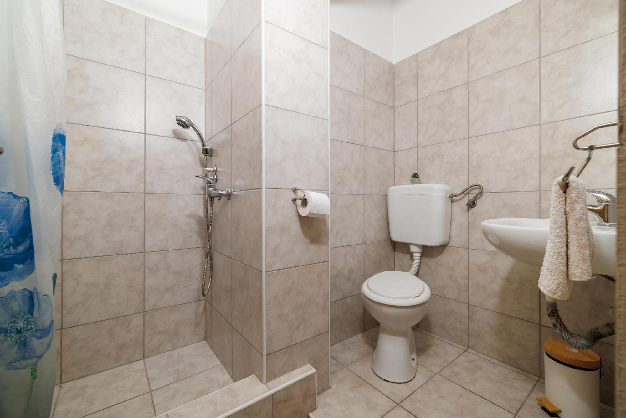 Apartmani Tijana Novi Vinodolski Exterior foto