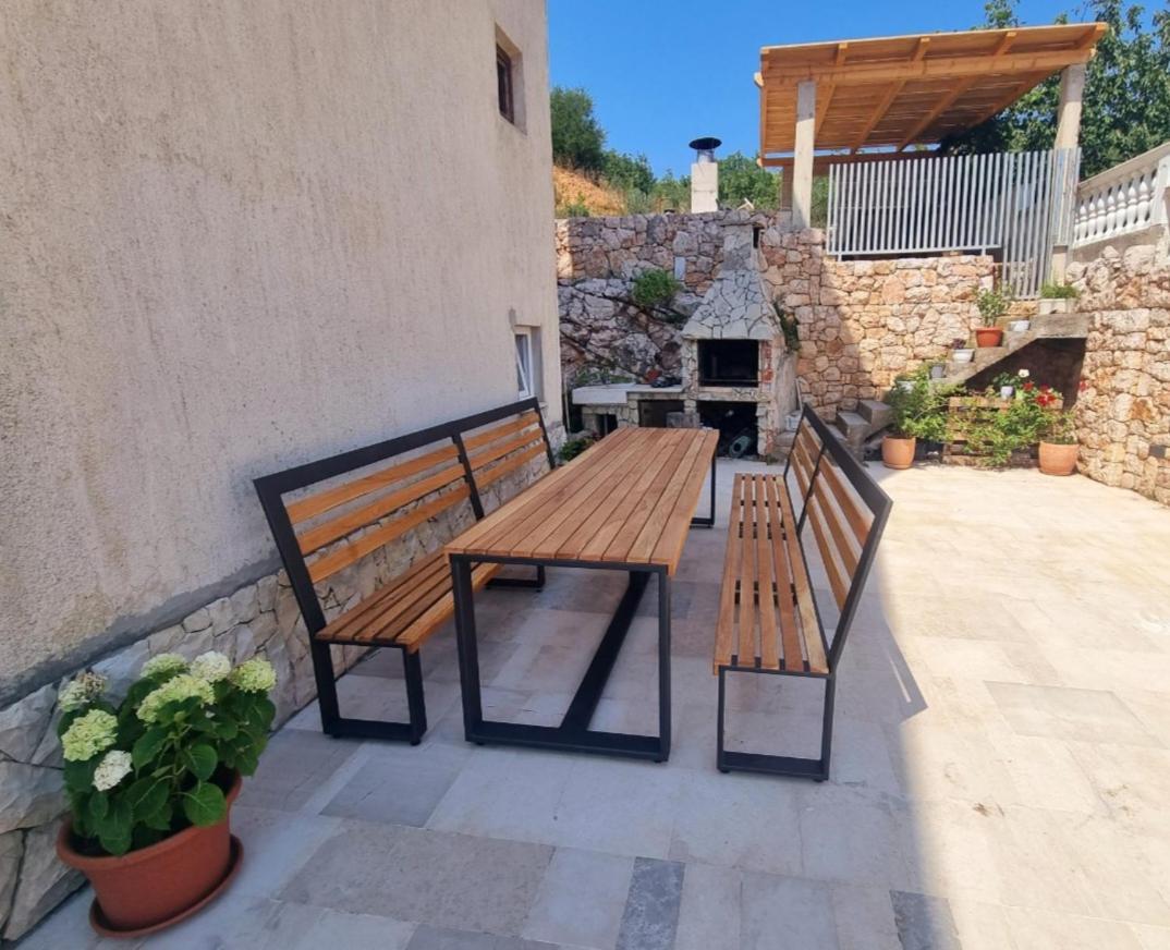 Apartmani Tijana Novi Vinodolski Exterior foto